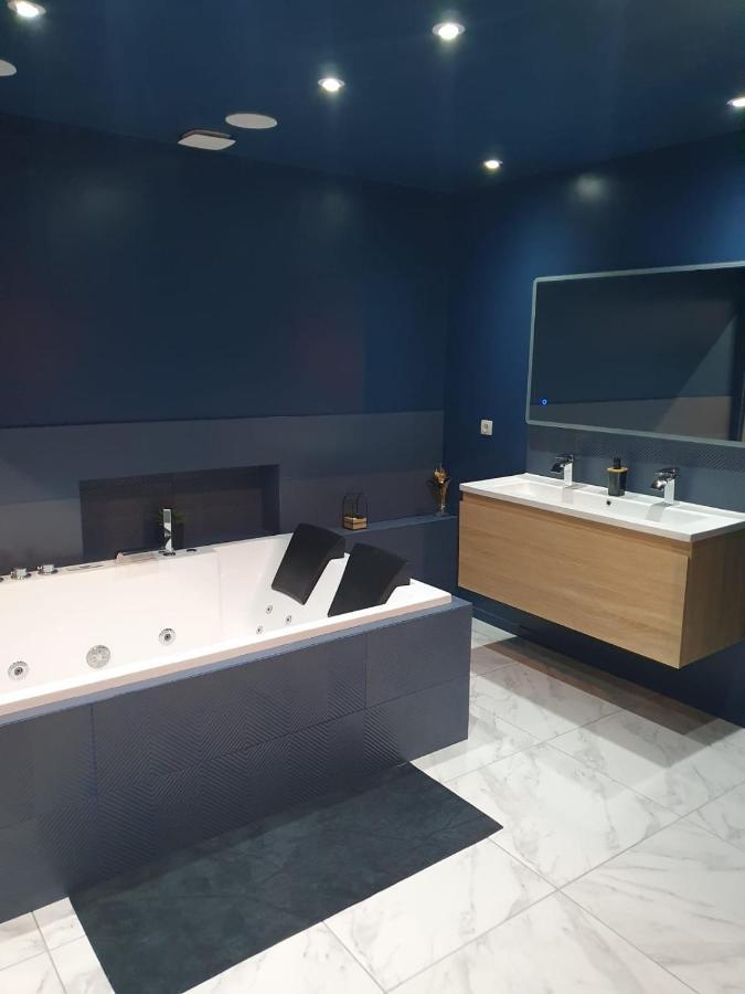 La Suite - Loft Spa Tavernes Eksteriør billede