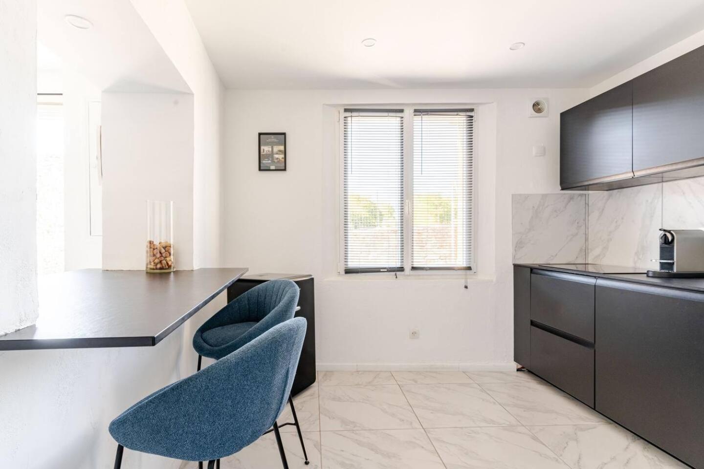 La Suite - Loft Spa Tavernes Eksteriør billede